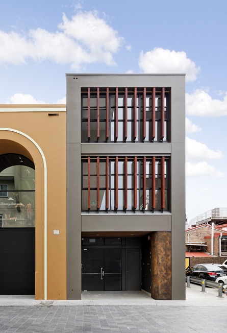 Manly architect, office & commercial laneway